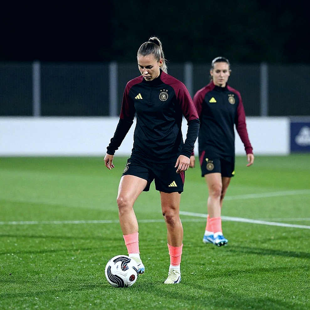 Southgate đóng lại cánh cửa: Lời từ chối dứt khoát giữa mùa chuyển nhượng