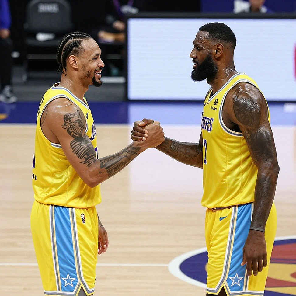 Stephen Curry and the 'No Drama' Line: The $55 Million Gap Shaping the Warriors' Future Stephen Curry and the 'No Drama' Line: The $55 Million Gap Shaping the Warriors' Future