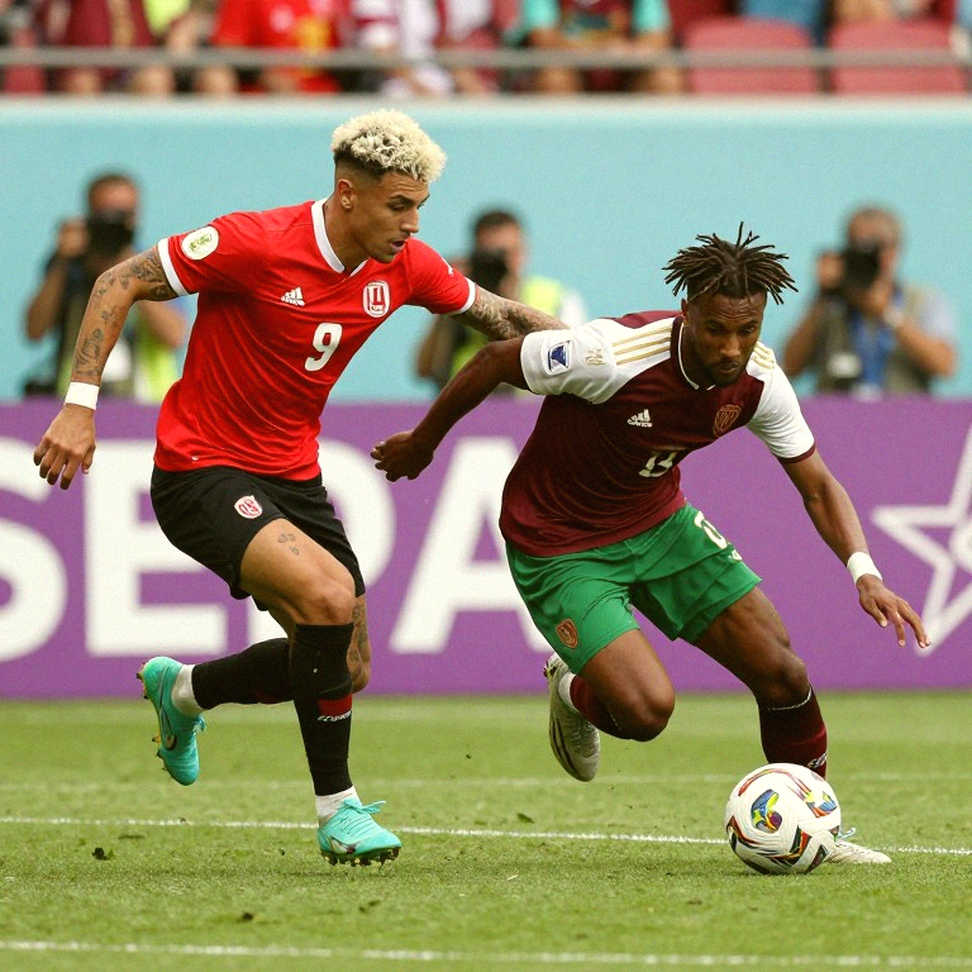 VAR ở V.League và giới hạn của khung hình: khi "lỗi rõ ràng" phụ thuộc vào góc máy