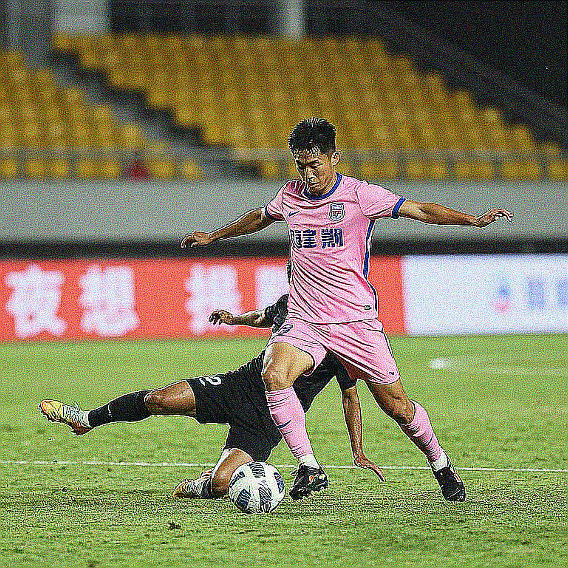 Thailand Extends Anthony Hudson's Contract to 2029: A Stability Gamble After Defeat to Vietnam